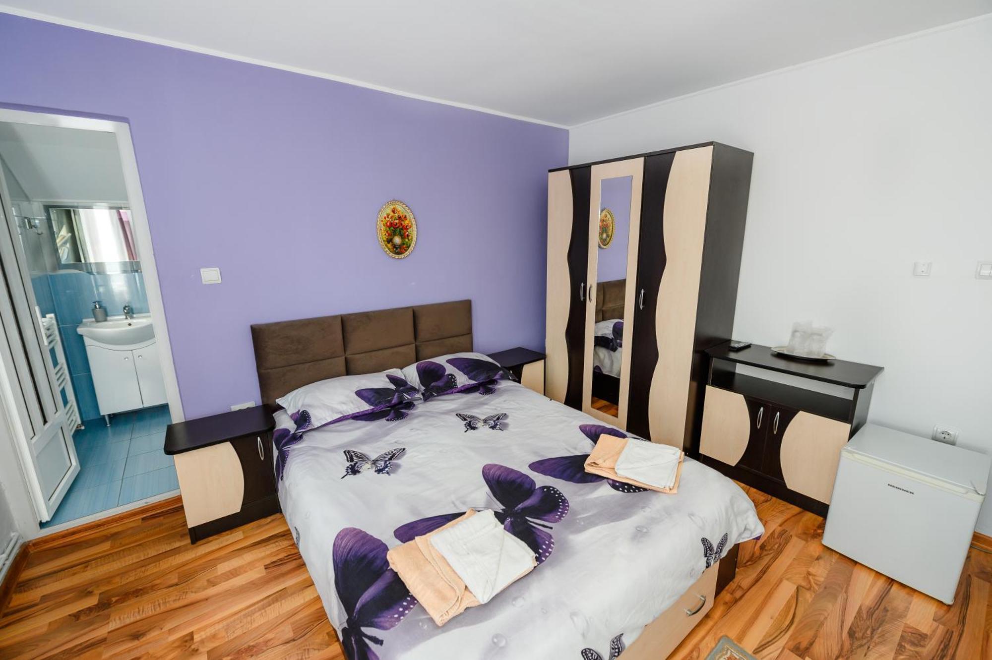Casa Alex Calimanesti Hotel Buitenkant foto