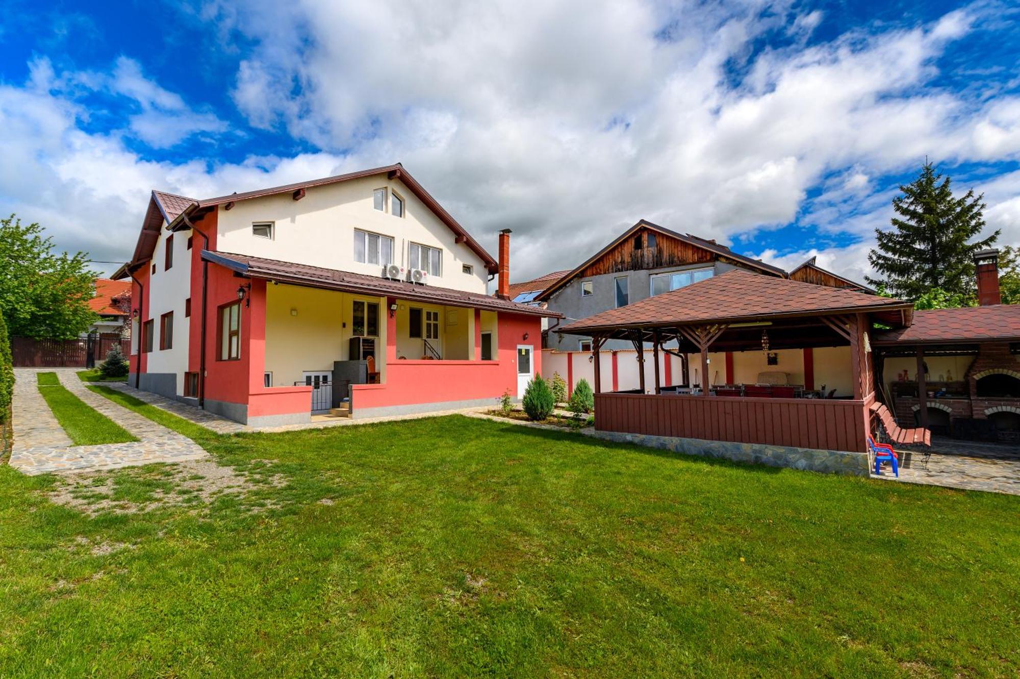 Casa Alex Calimanesti Hotel Buitenkant foto