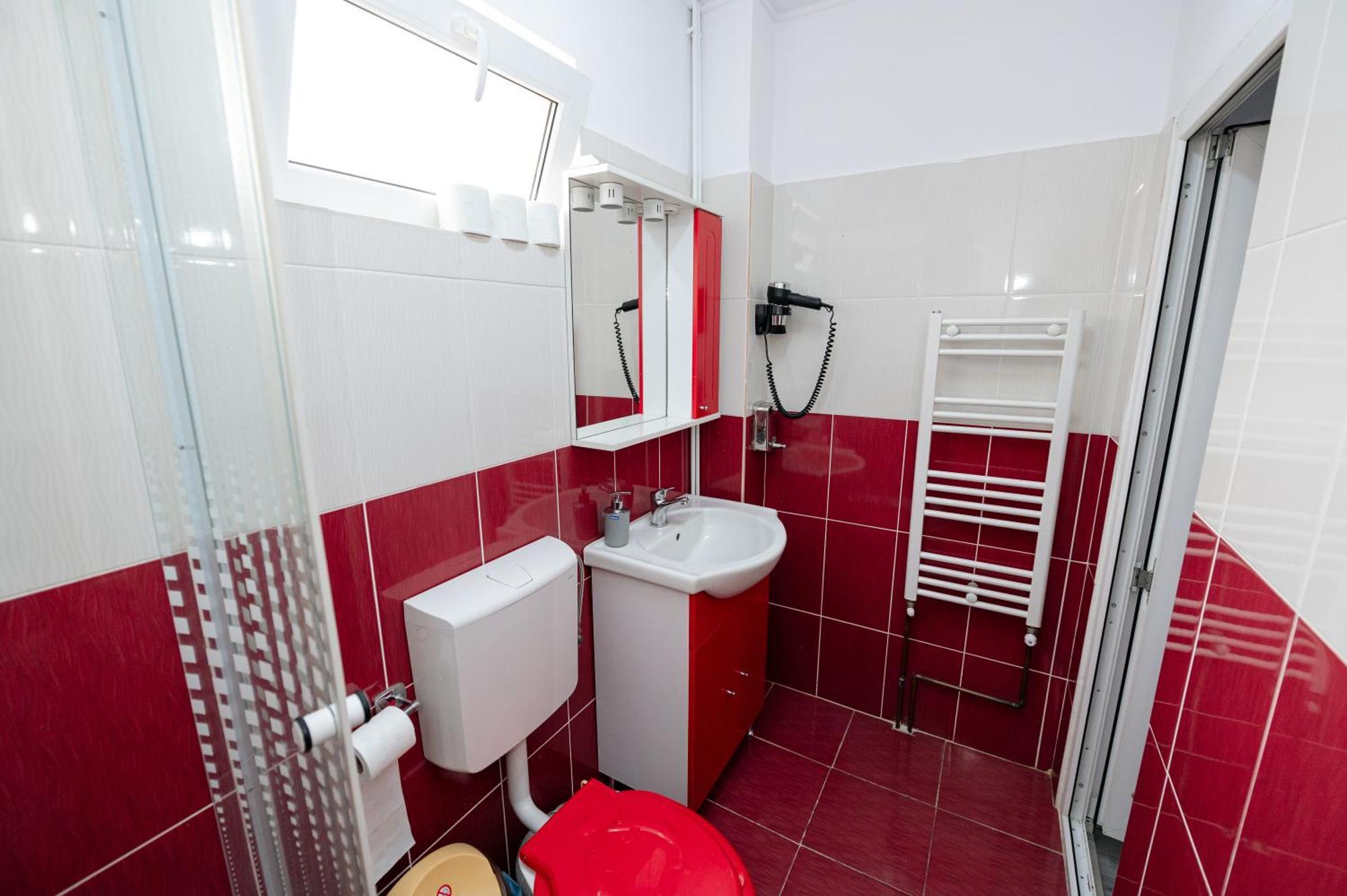 Casa Alex Calimanesti Hotel Buitenkant foto